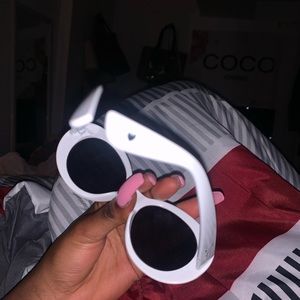 Juicy Couture Accessories - Juicy Couture Sunglasses Juicy Couture Accessories - Juicy Couture Sunglasses